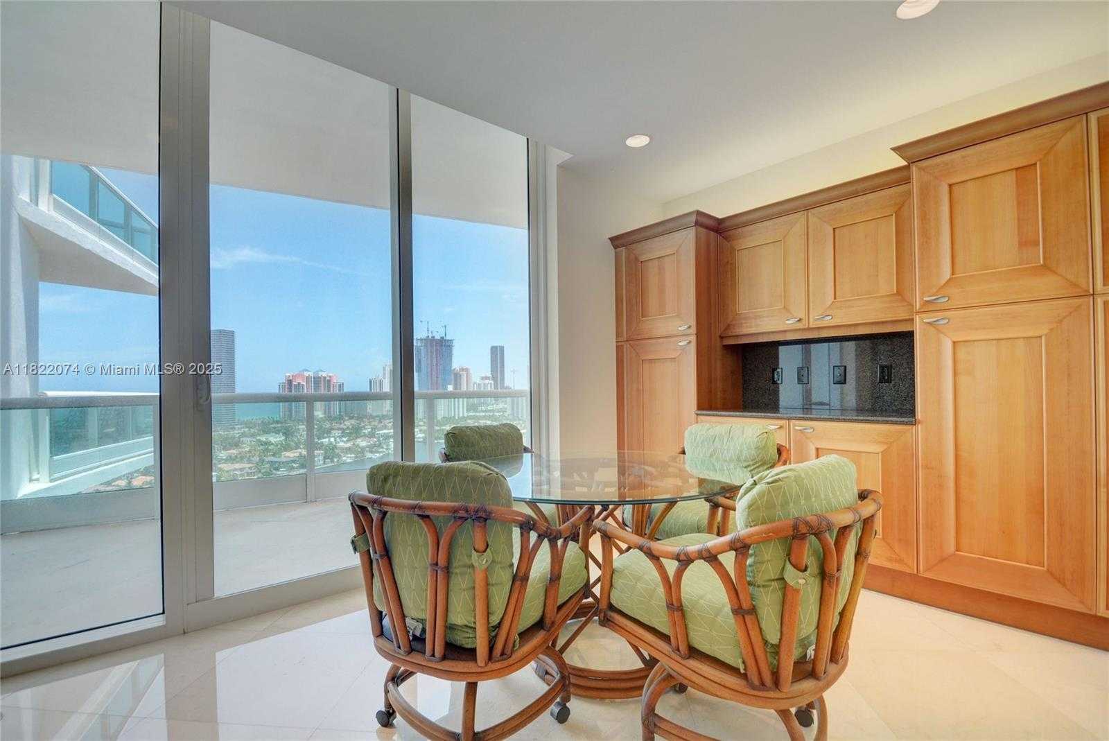 Small Image of 20155 NORTH EAST 38TH CT #2201, Aventura Number 12