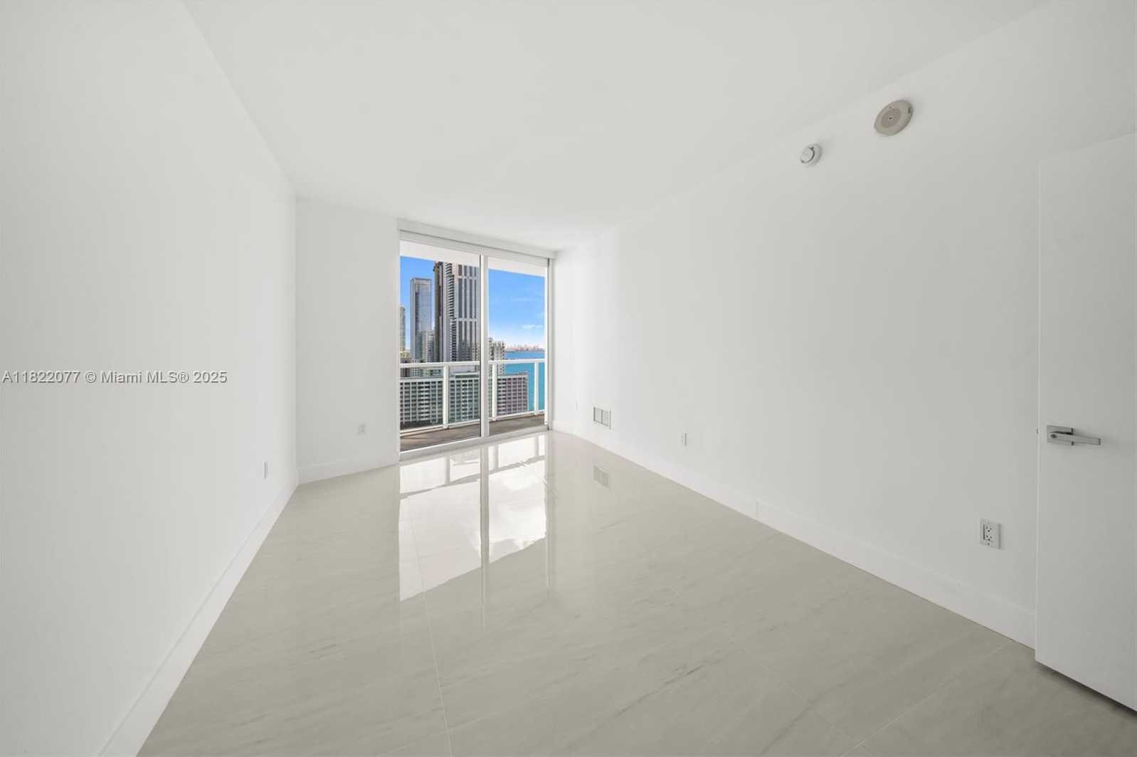 Small Image of 1900 NORTH BAYSHORE DR #2104, Miami Number 20