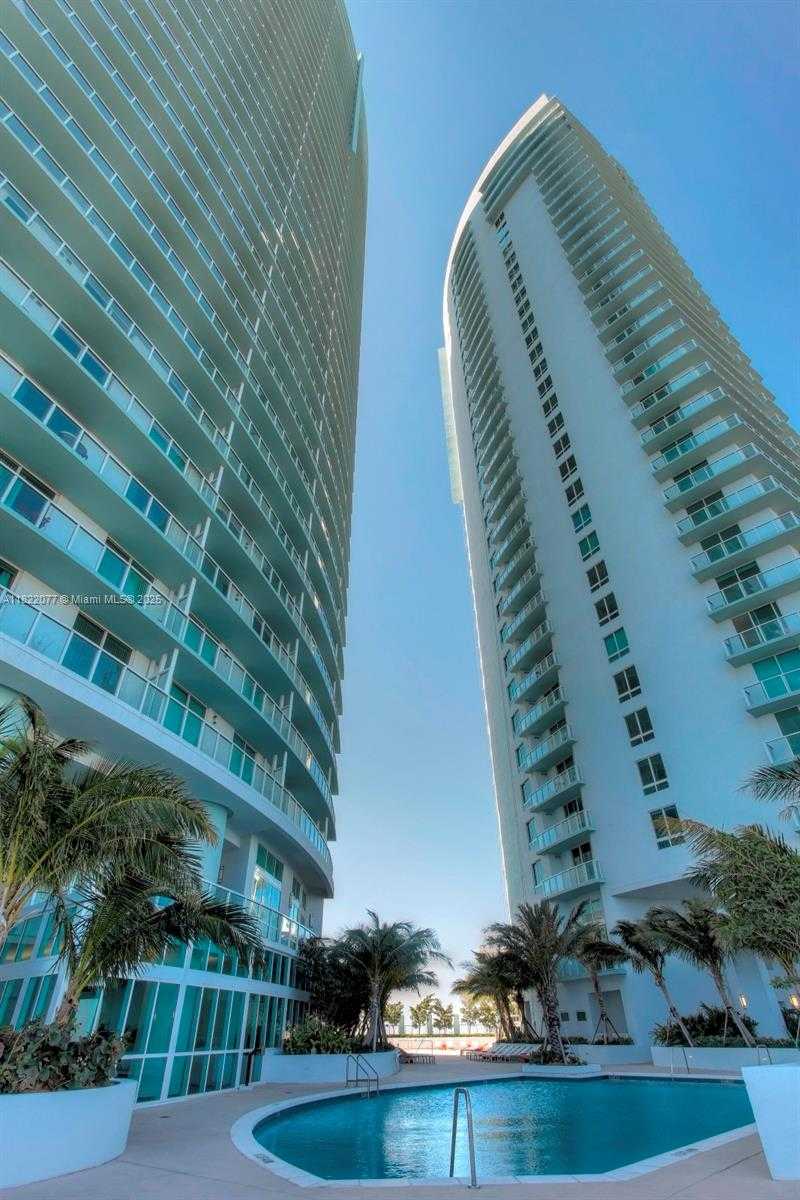 Small Image of 1900 NORTH BAYSHORE DR #2104, Miami Number 27