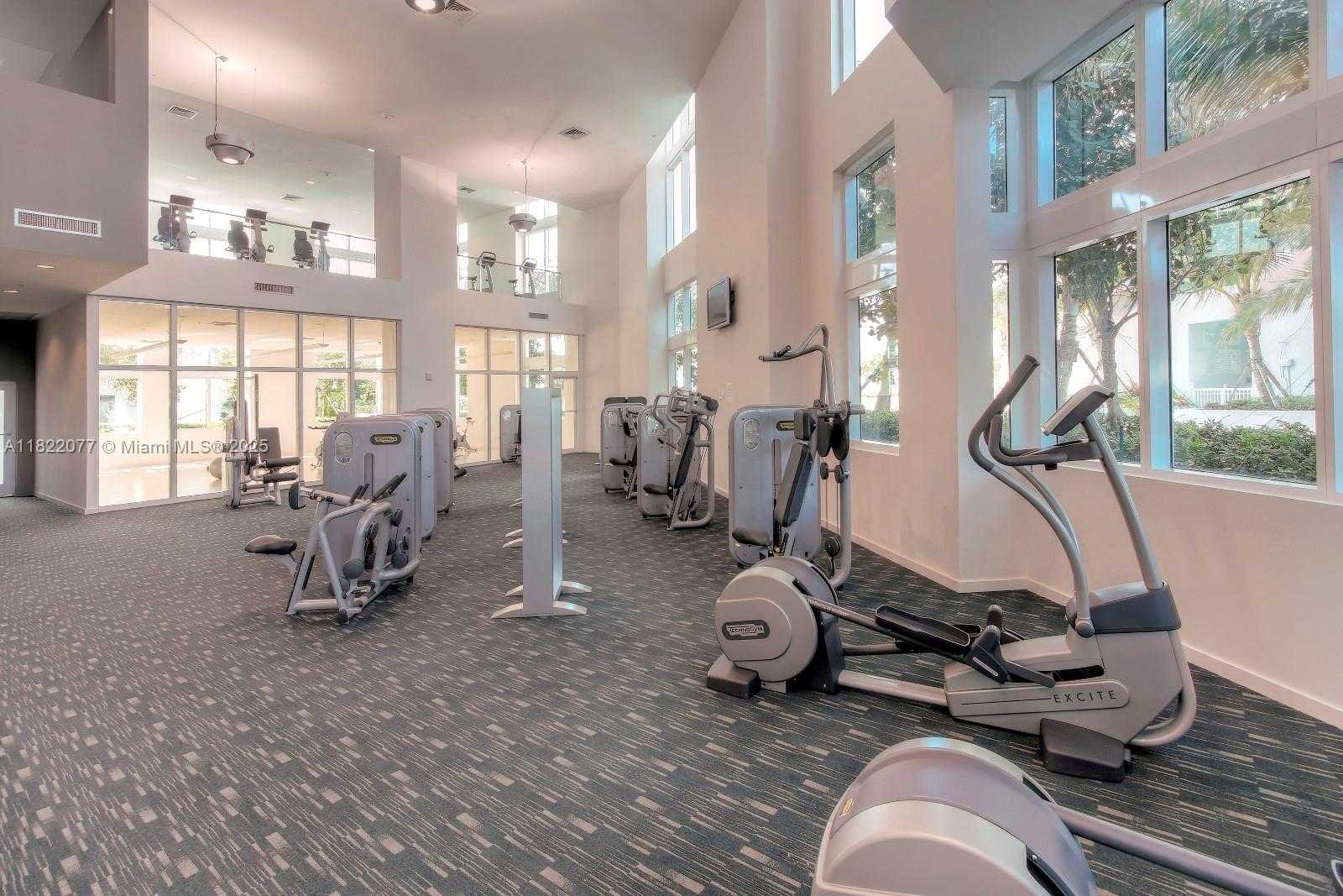 Small Image of 1900 NORTH BAYSHORE DR #2104, Miami Number 35