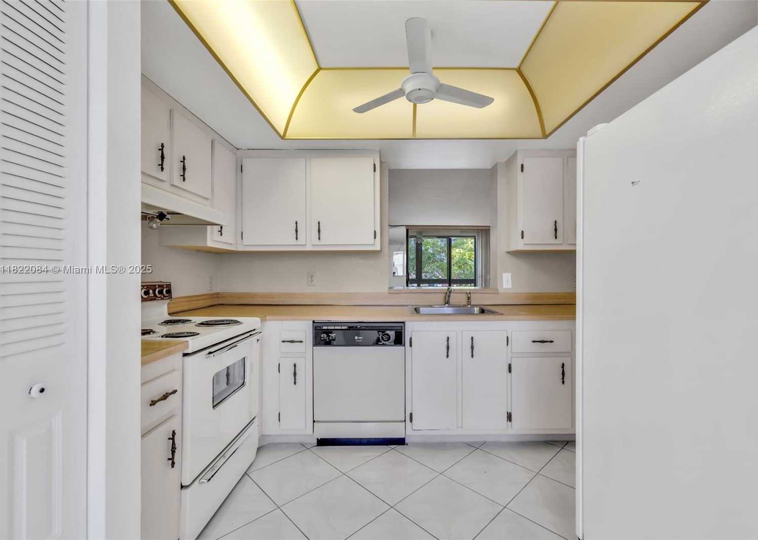 Small Image of 7331 NORTH WEST 18TH ST #205, Margate Number 11