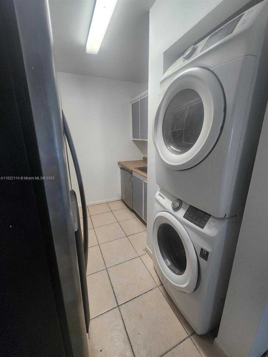 Small Image of 4150 NORTH WEST 90TH AVE #203, Coral Springs Number 4