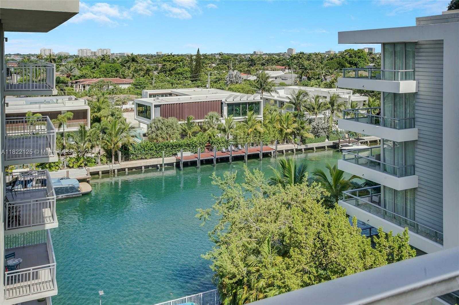 Small Image of 9500 WEST BAY HARBOR DR #7H, Bay Harbor Islands Number 5