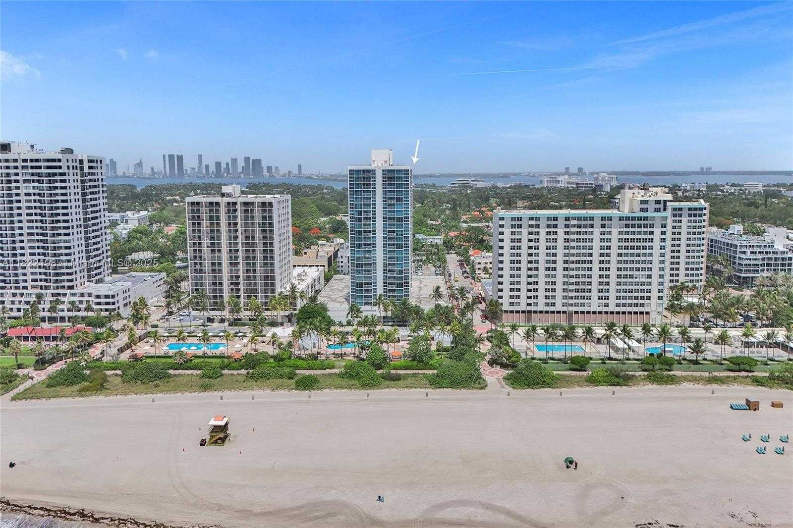 Small Image of 2655 COLLINS AVE #1407, Miami Beach Number 36