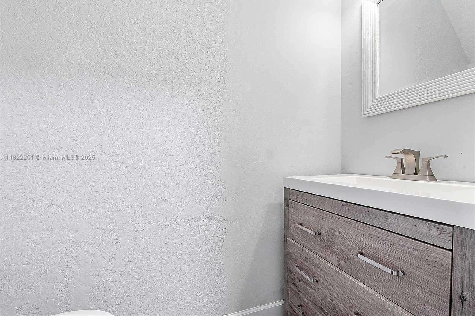 Small Image of 8239 NORTH WEST 8TH ST #3, Plantation Number 16