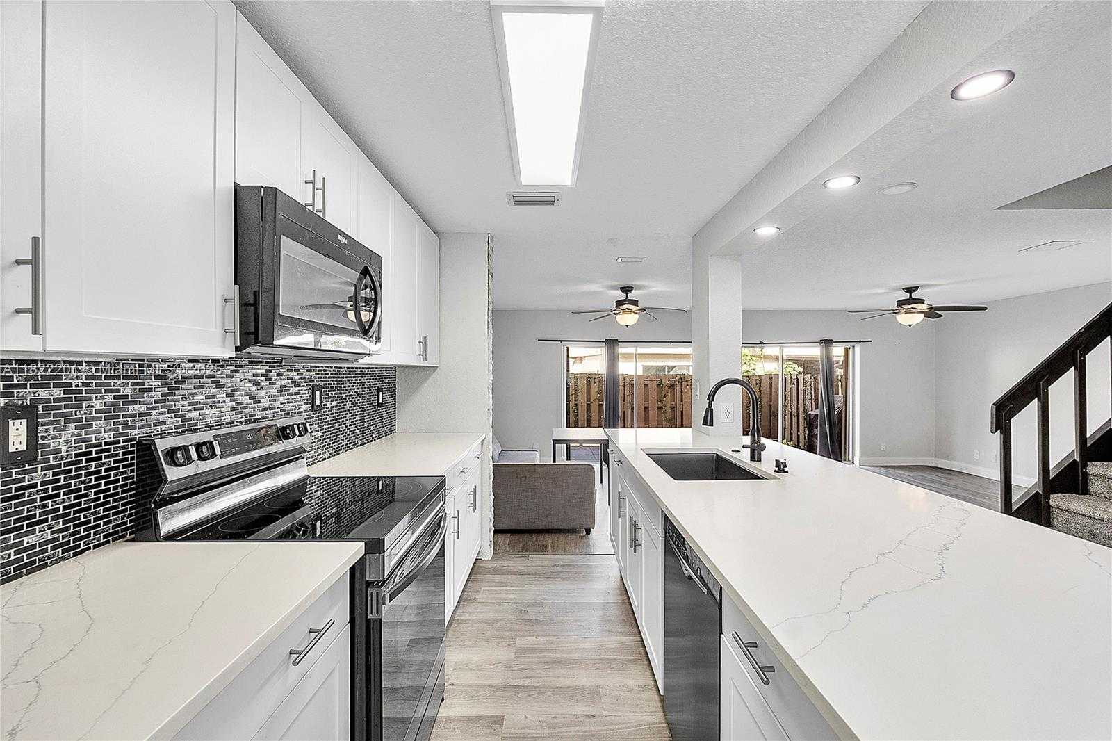 Small Image of 8239 NORTH WEST 8TH ST #3, Plantation Number 5