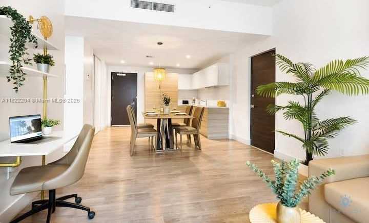 Small Image of 777 NORTH OCEAN DR #N521, Hollywood Number 5