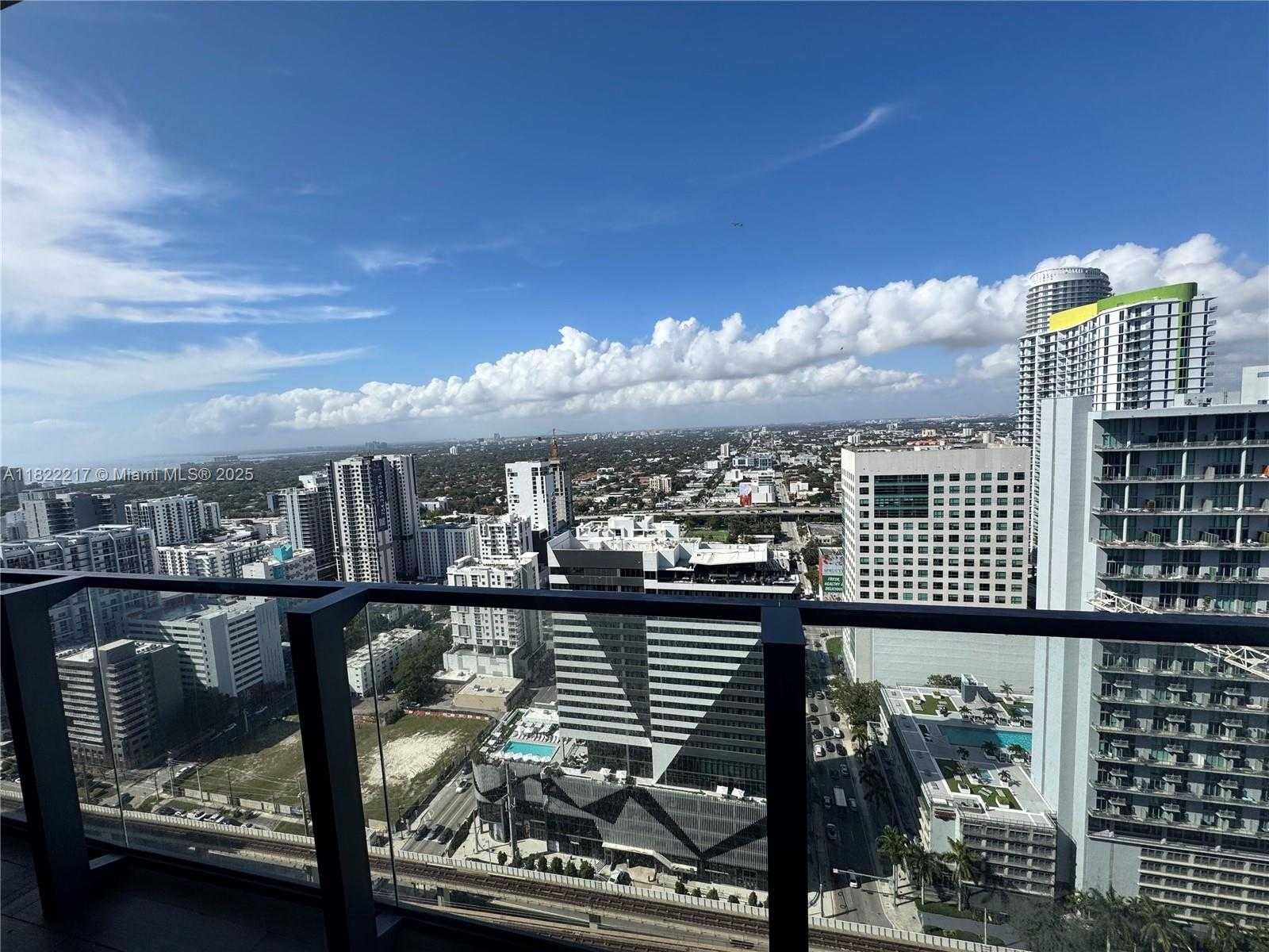 Small Image of 88 SOUTH WEST 7TH STREET #3012, Miami Number 2