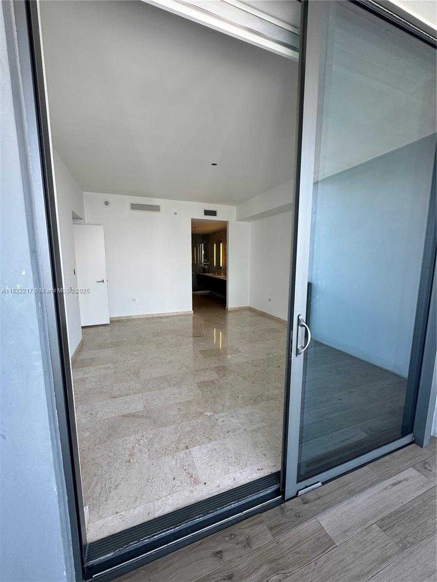 Small Image of 88 SOUTH WEST 7TH STREET #3012, Miami Number 34