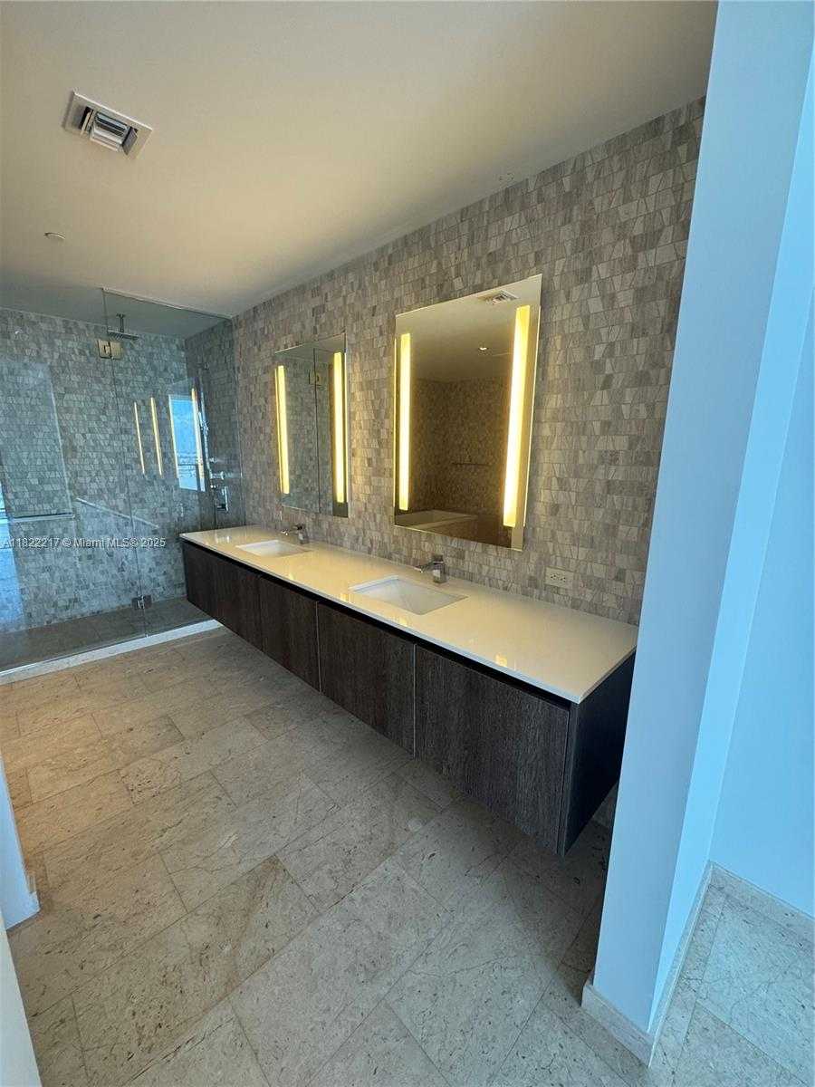 Small Image of 88 SOUTH WEST 7TH STREET #3012, Miami Number 35
