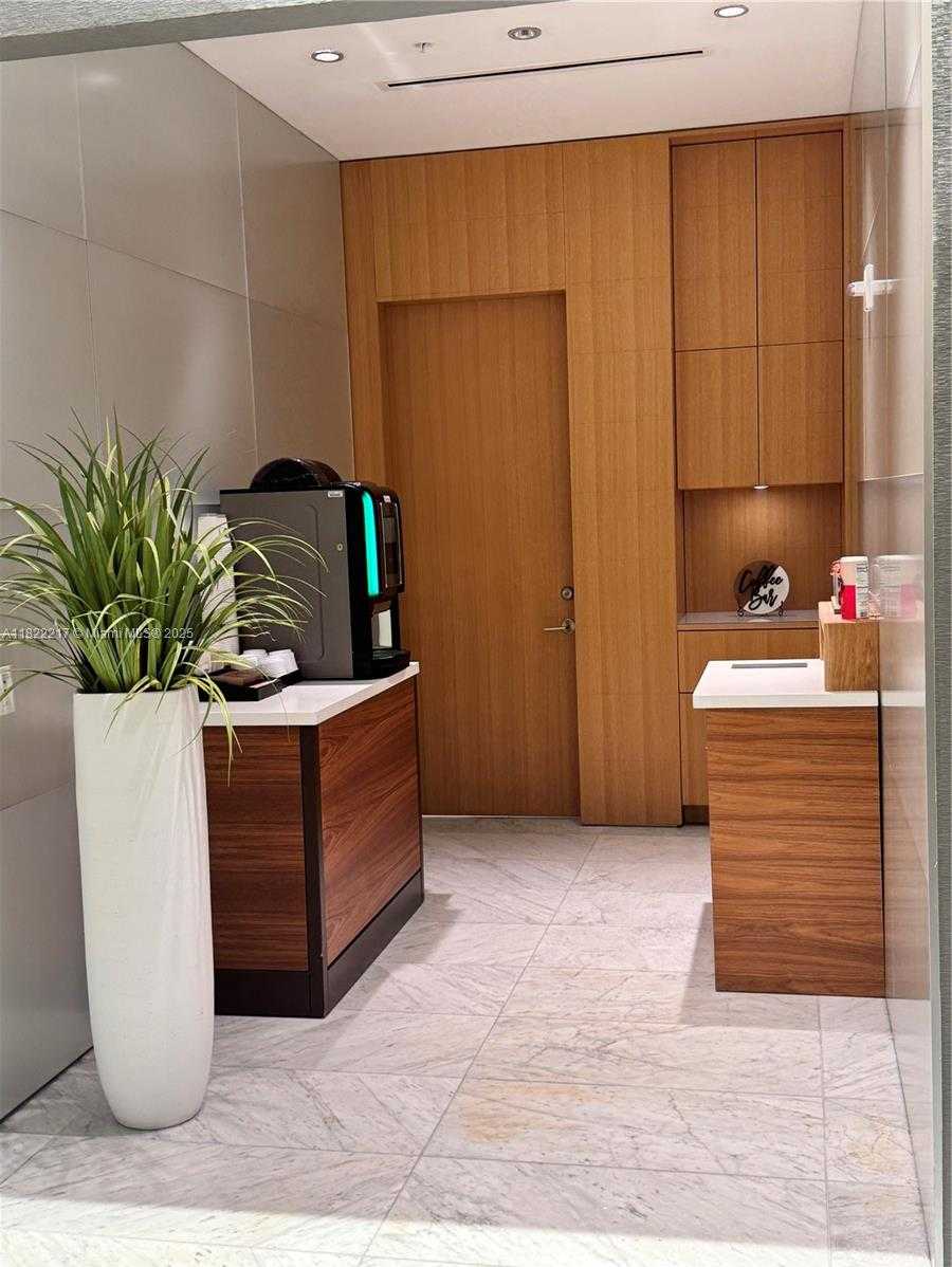 Small Image of 88 SOUTH WEST 7TH STREET #3012, Miami Number 49