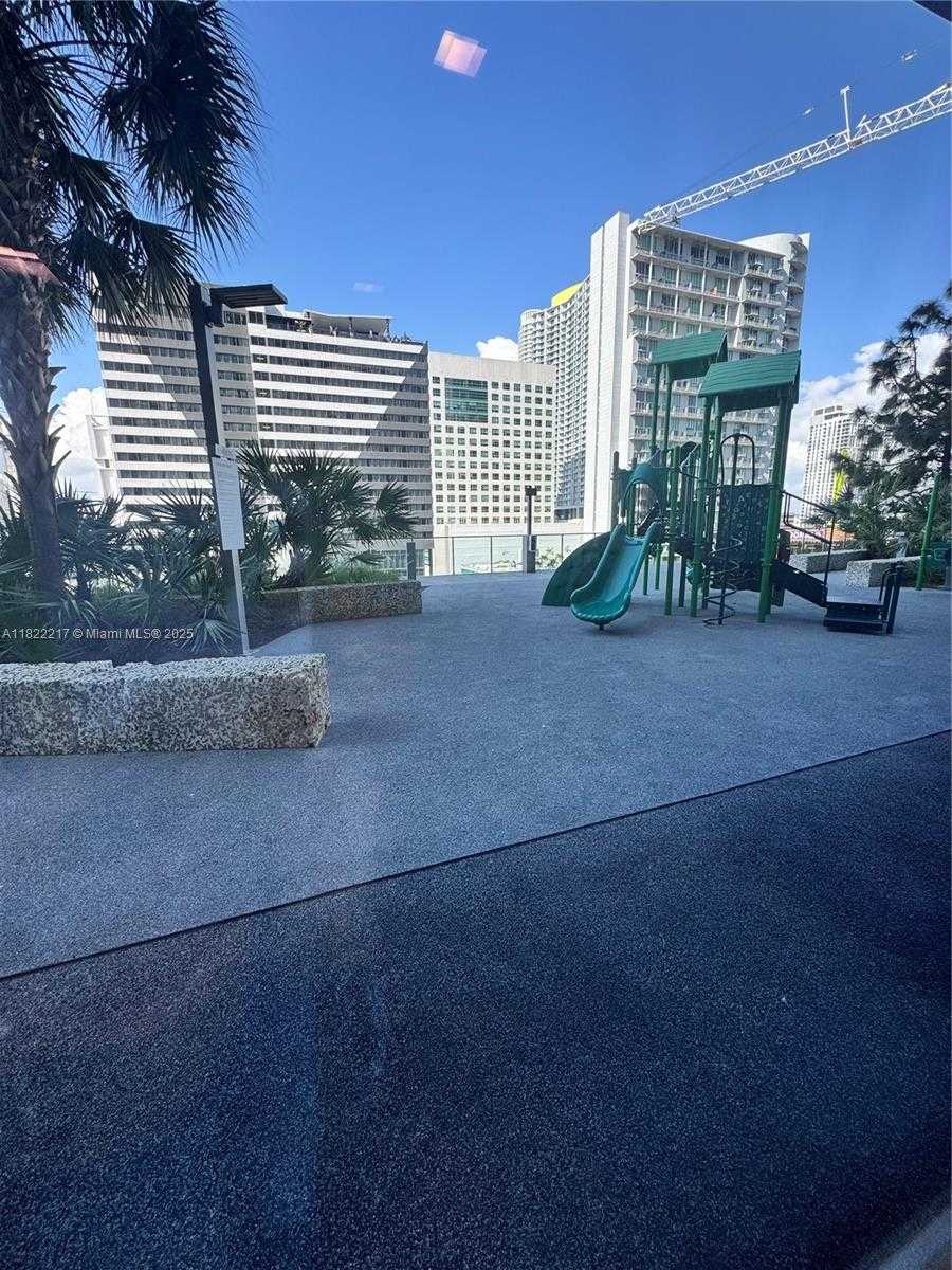 Small Image of 88 SOUTH WEST 7TH STREET #3012, Miami Number 55