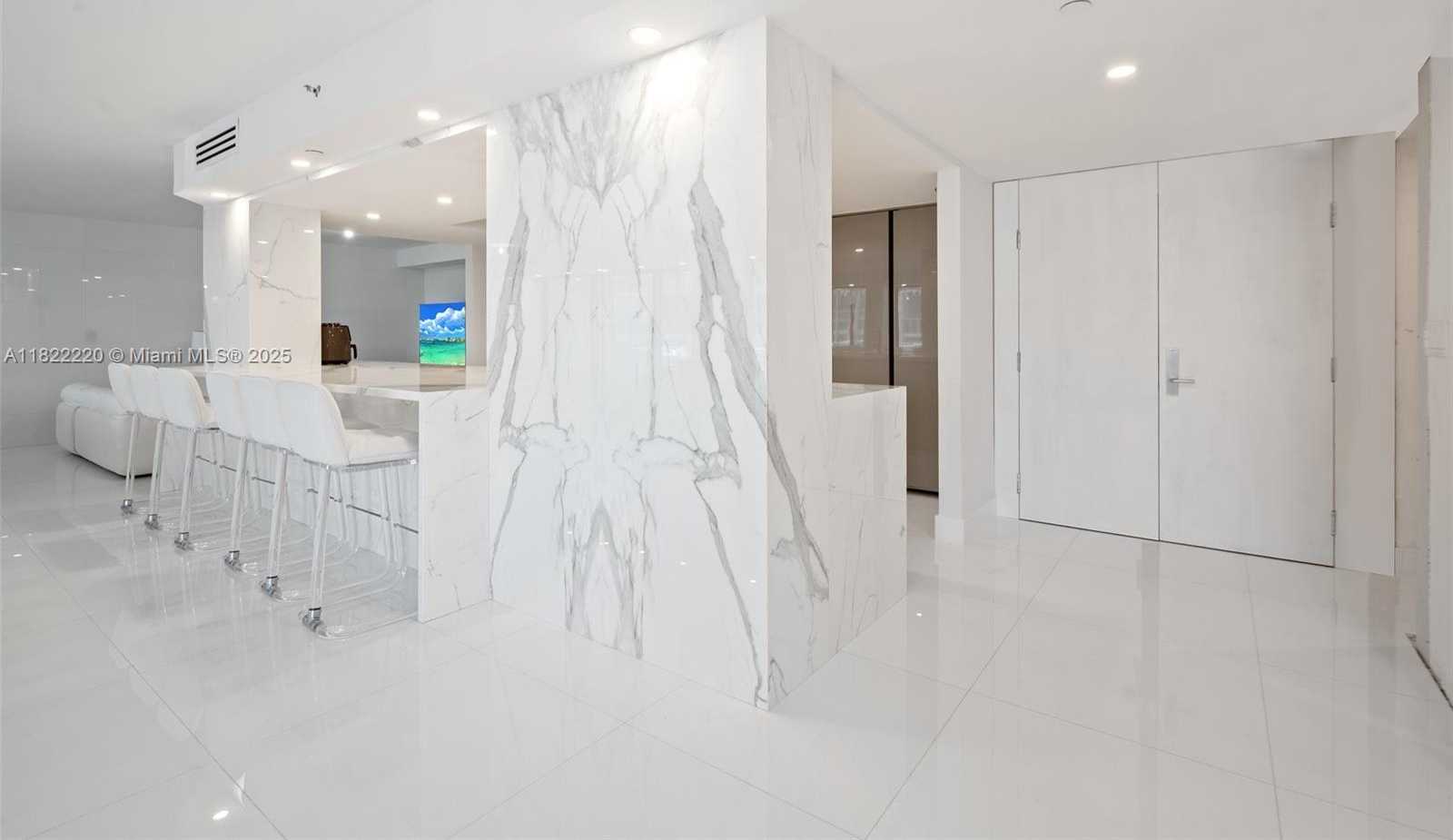 Small Image of 10205 COLLINS AVE #1504, Bal Harbour Number 5