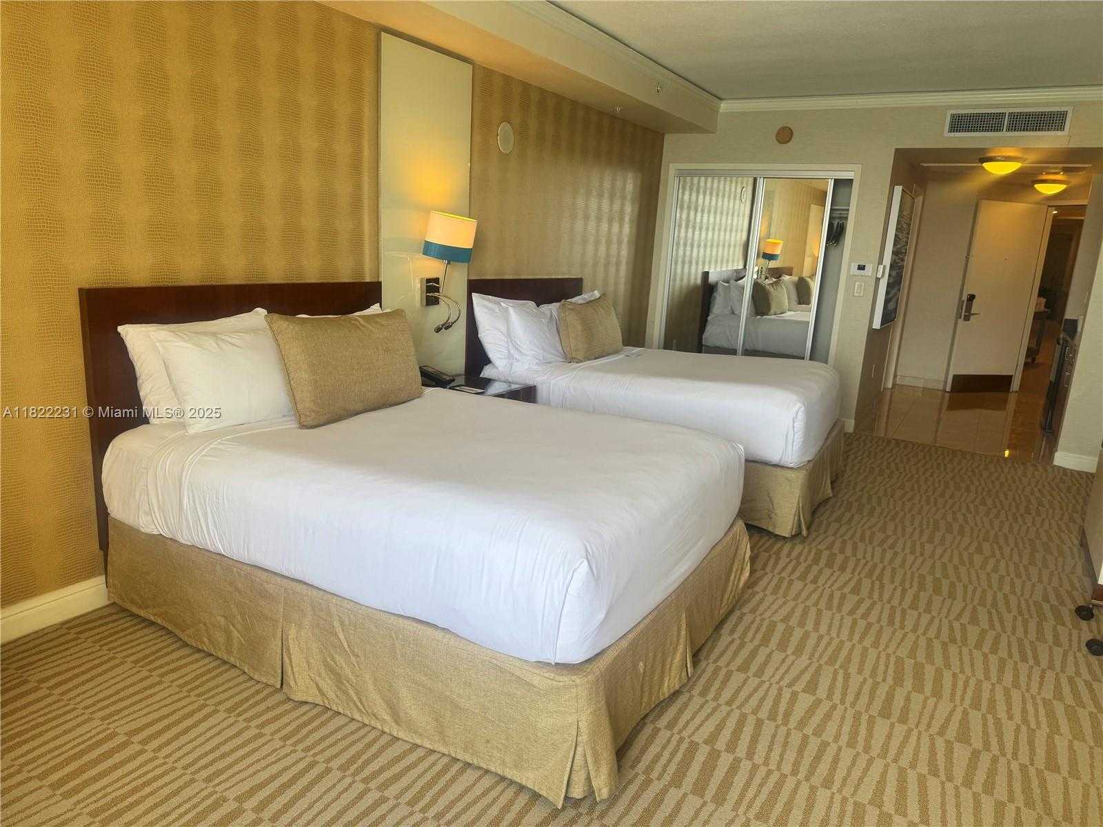 Small Image of 18001 COLLINS AVE #918, Sunny Isles Beach Number 6