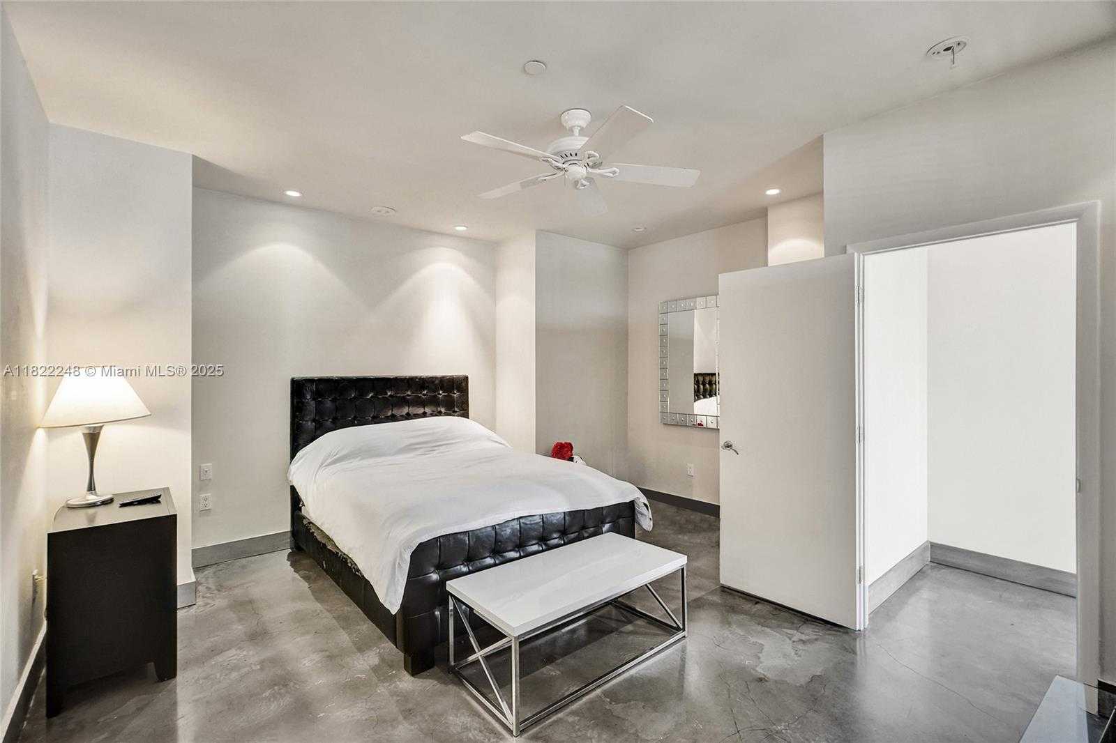 Small Image of 780 NORTH EAST 69TH ST #T-1A, Miami Number 21