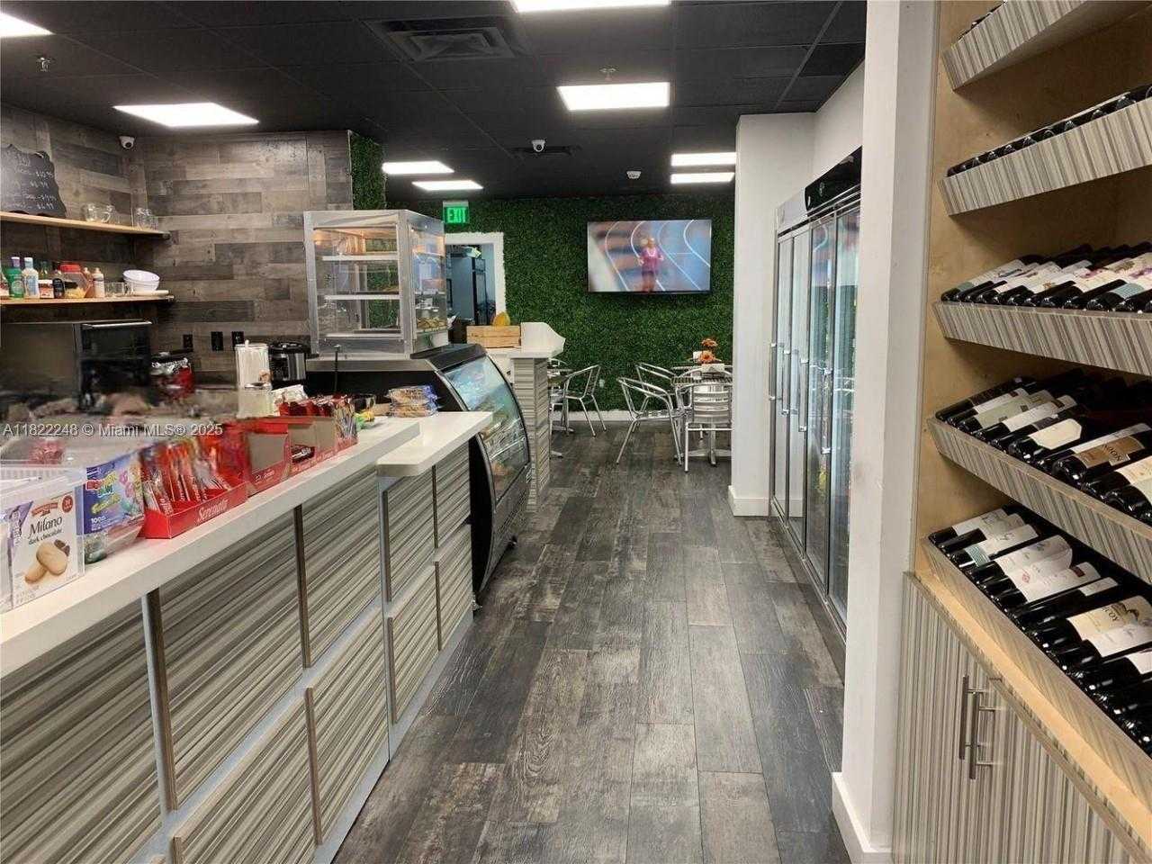 Small Image of 780 NORTH EAST 69TH ST #T-1A, Miami Number 46