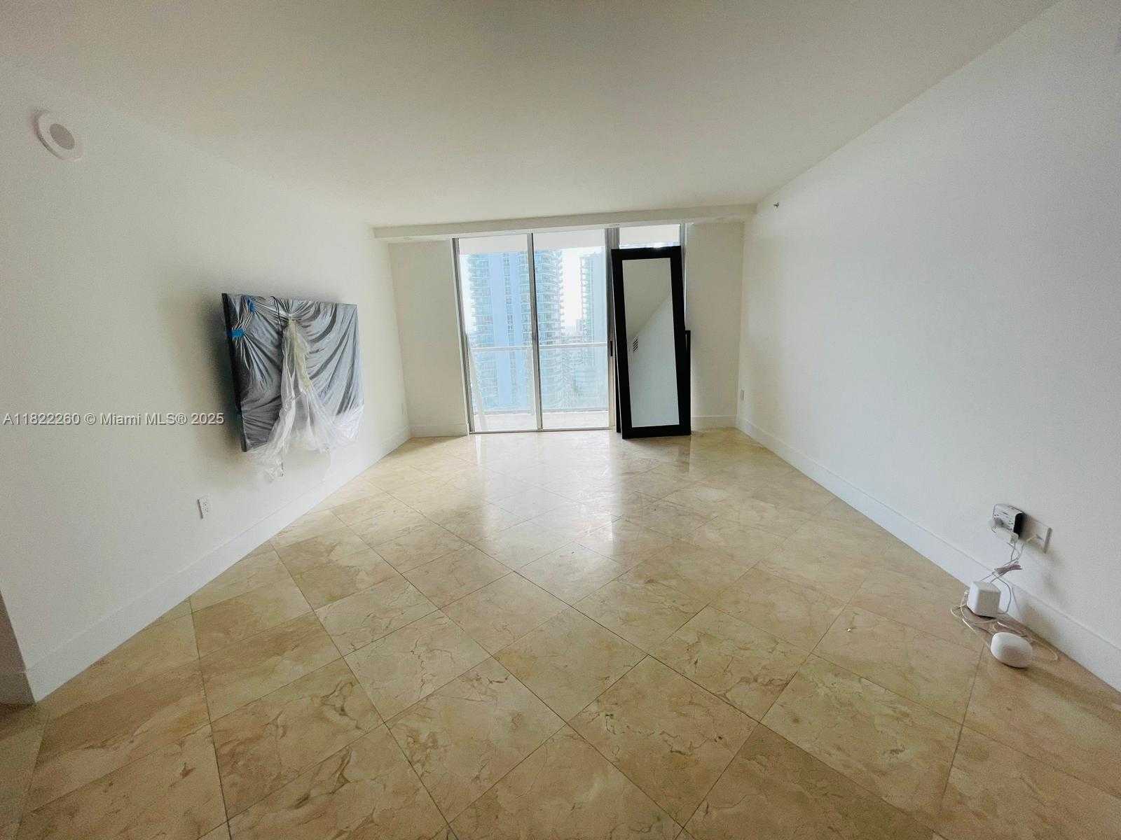 Small Image of 1155 BRICKELL BAY DR #1703, Miami Number 2