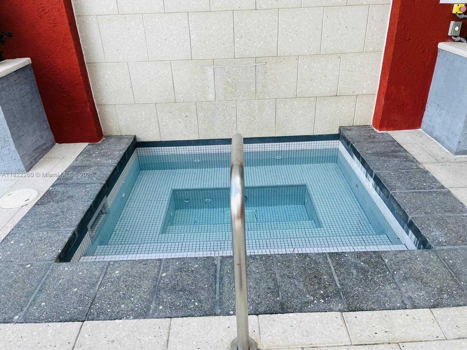 Small Image of 1155 BRICKELL BAY DR #1703, Miami Number 20