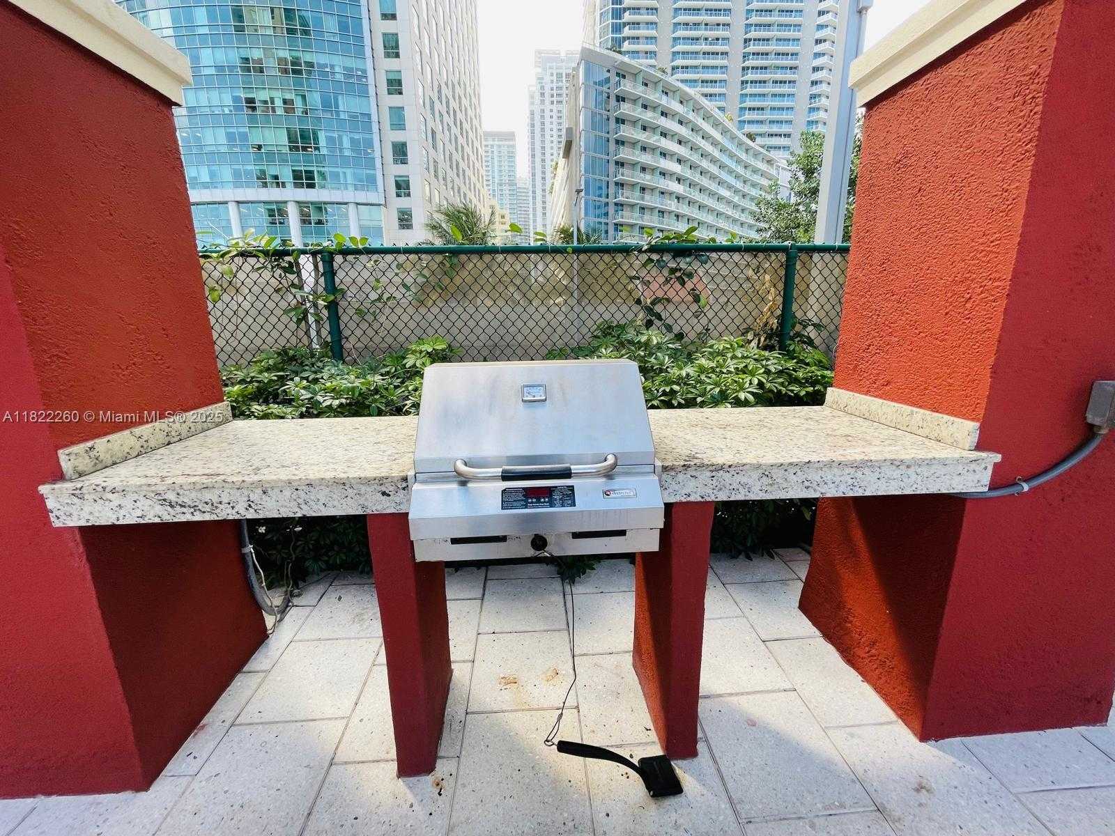 Small Image of 1155 BRICKELL BAY DR #1703, Miami Number 24