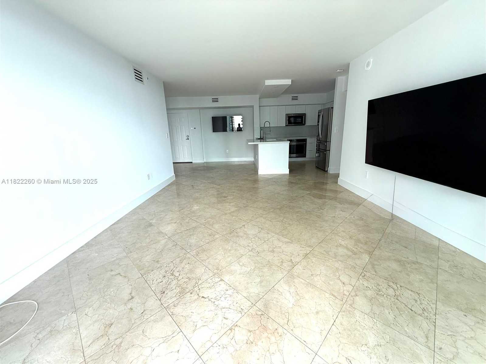 Small Image of 1155 BRICKELL BAY DR #1703, Miami Number 38