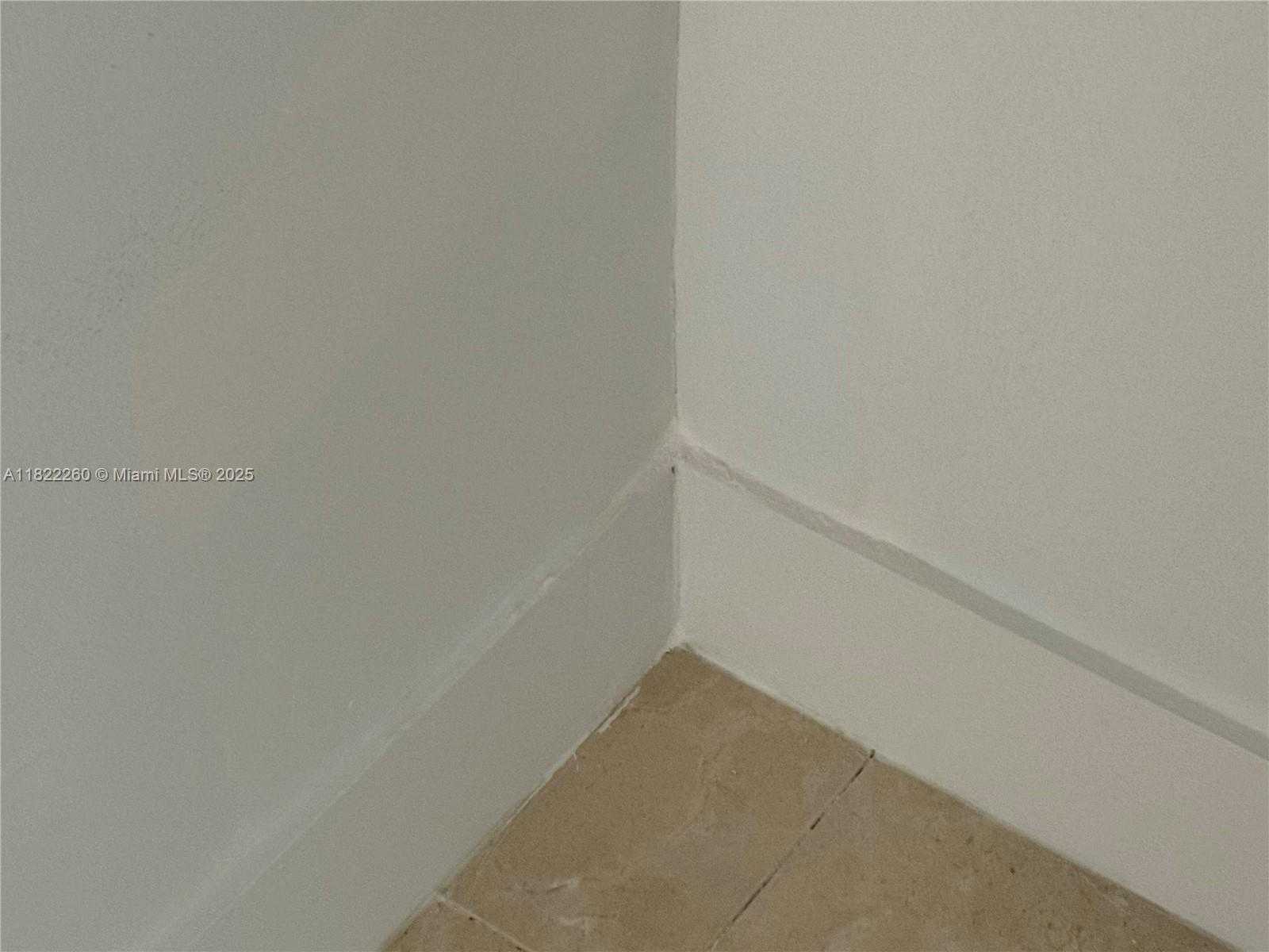 Small Image of 1155 BRICKELL BAY DR #1703, Miami Number 50