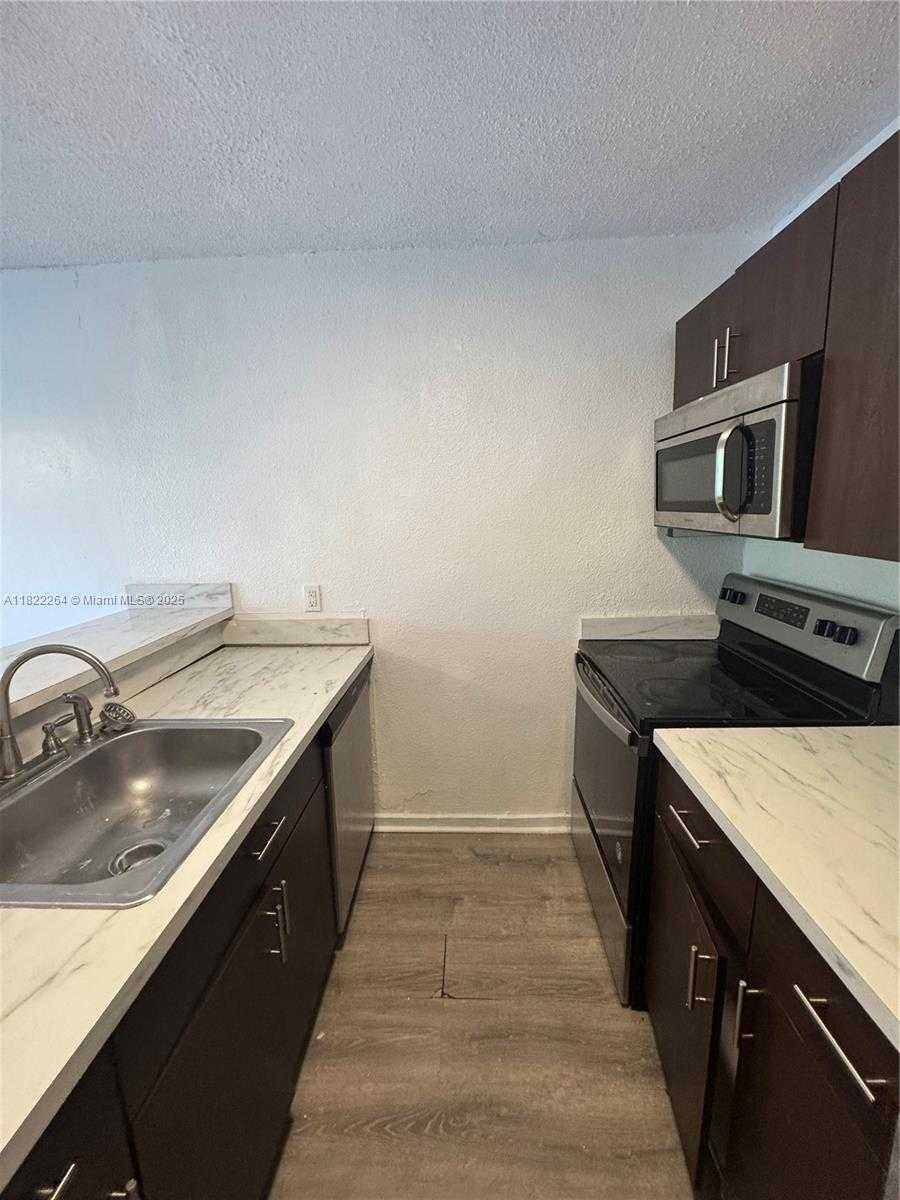 Small Image of 1225 NORTH EAST 124TH ST #46A, North Miami Number 6
