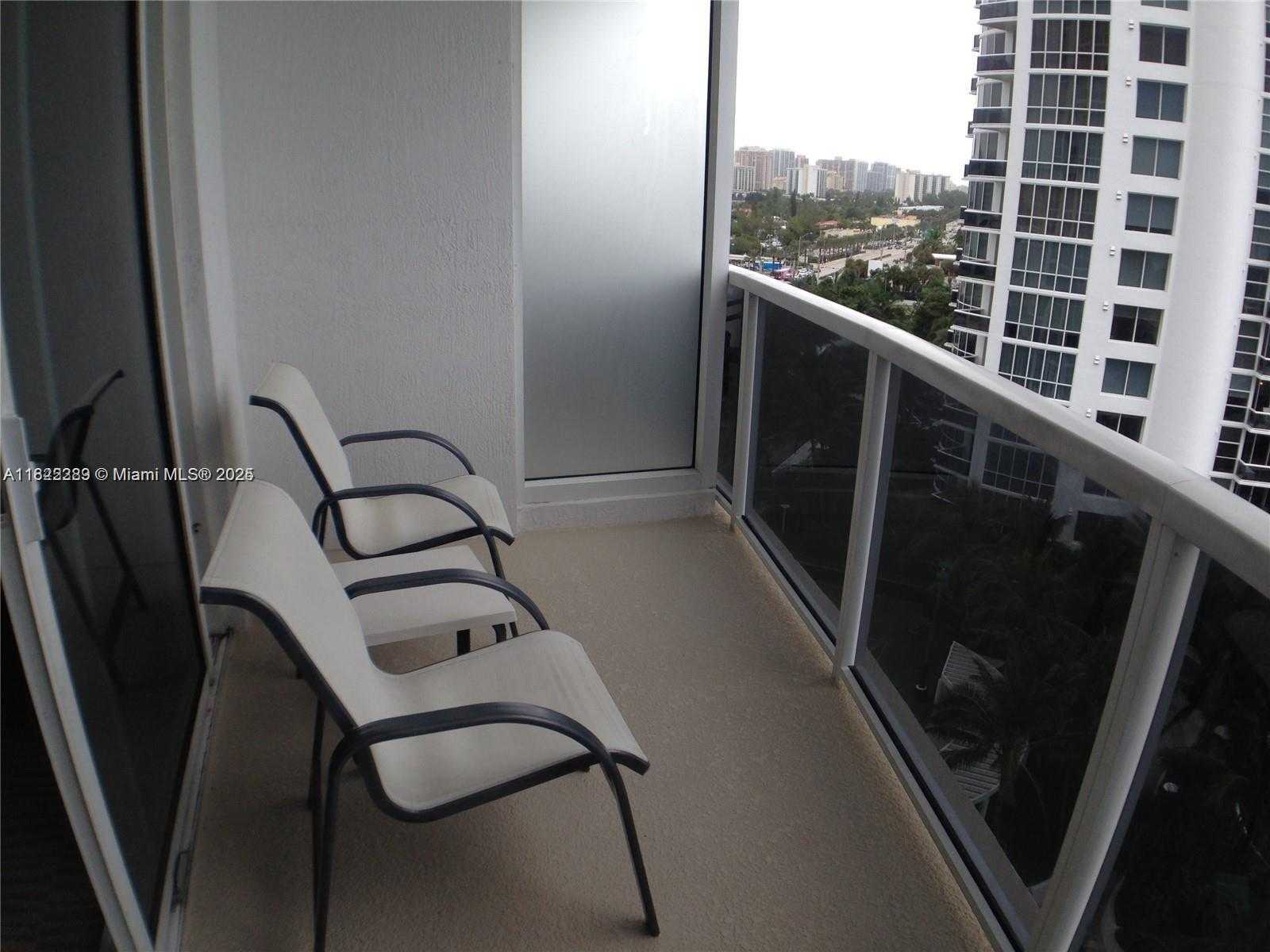 Small Image of 18001 COLLINS AVE #612, Sunny Isles Beach Number 14
