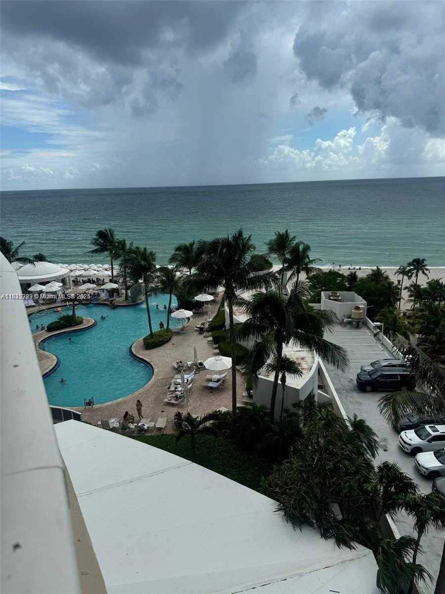 Small Image of 18001 COLLINS AVE #612, Sunny Isles Beach Number 2