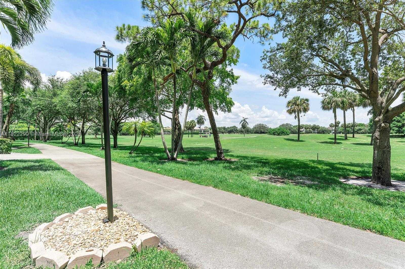 Small Image of 7225 PROMENADE DR #102, Boca Raton Number 16