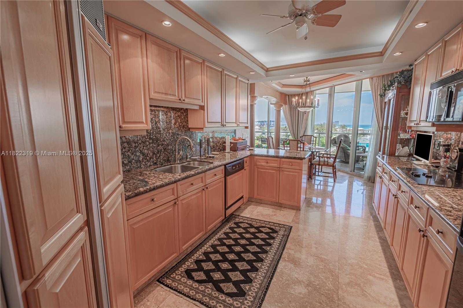 Small Image of 6051 NORTH OCEAN DR #704, Hollywood Number 5