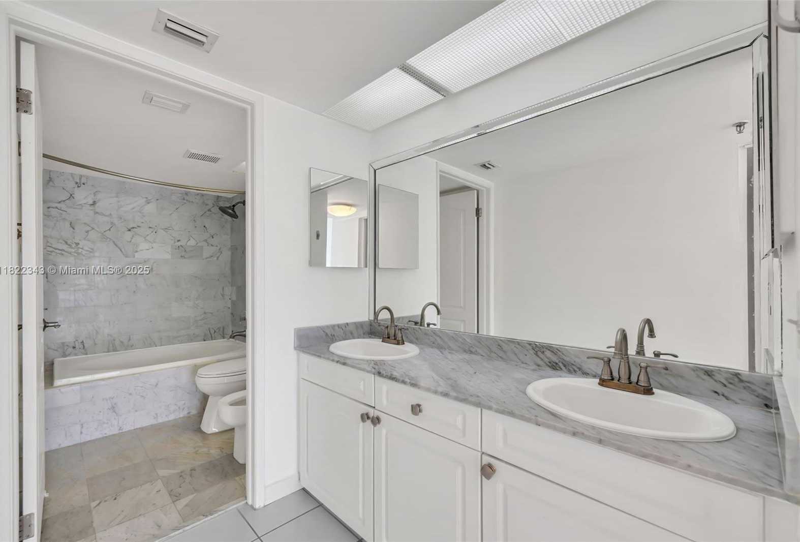 Small Image of 9341 COLLINS AVE #705, Surfside Number 15