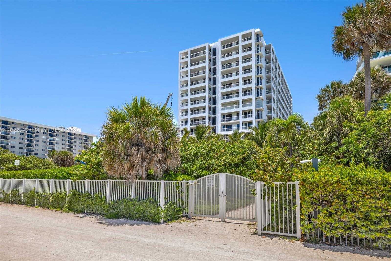 Small Image of 9341 COLLINS AVE #705, Surfside Number 5