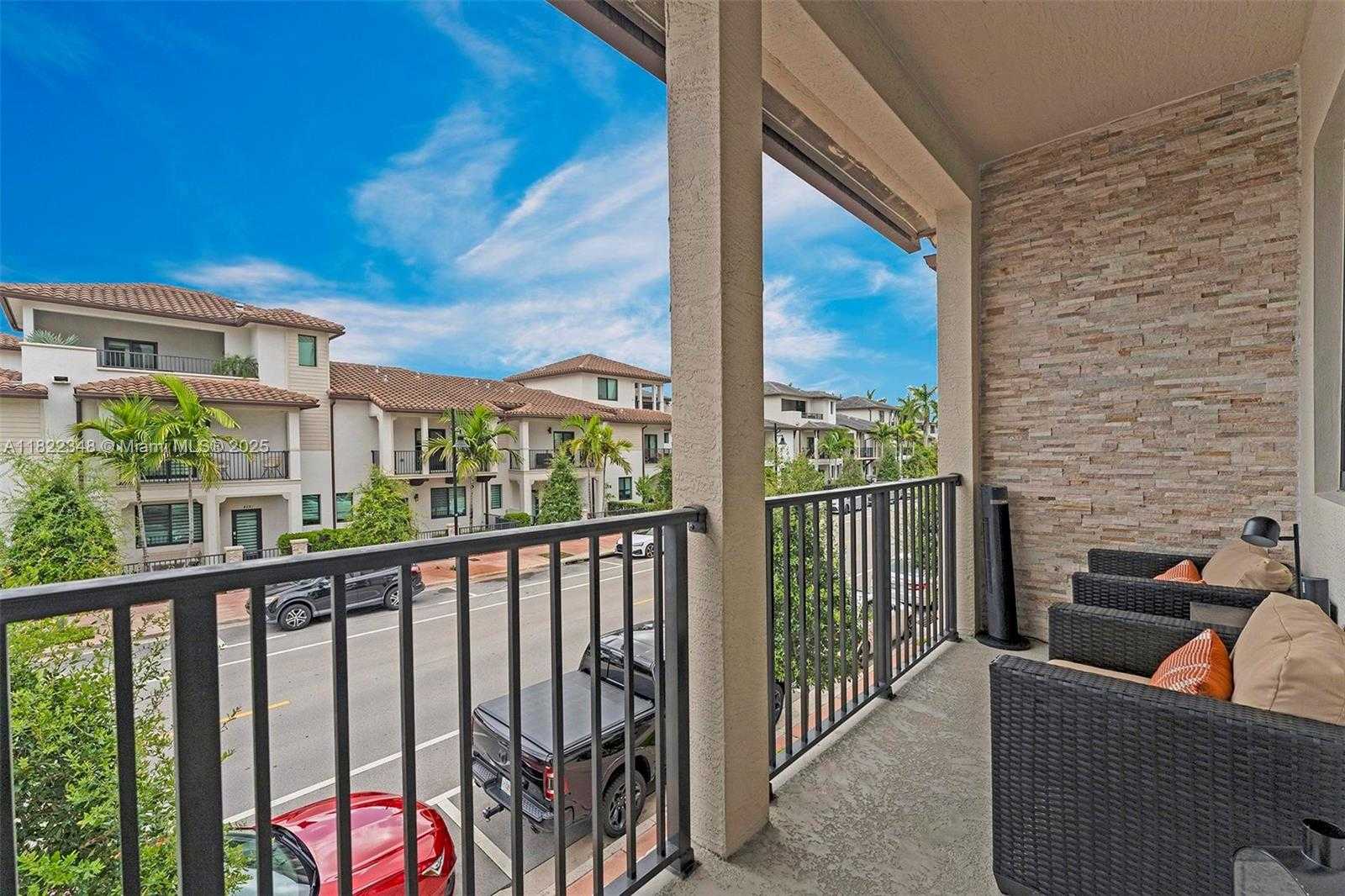 Small Image of 4690 NORTH WEST 84TH AVE, Doral Number 19