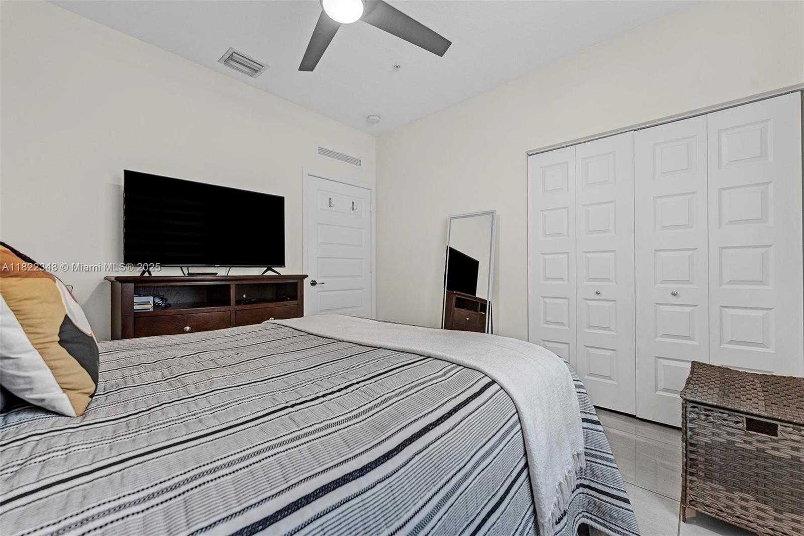 Small Image of 4690 NORTH WEST 84TH AVE, Doral Number 24