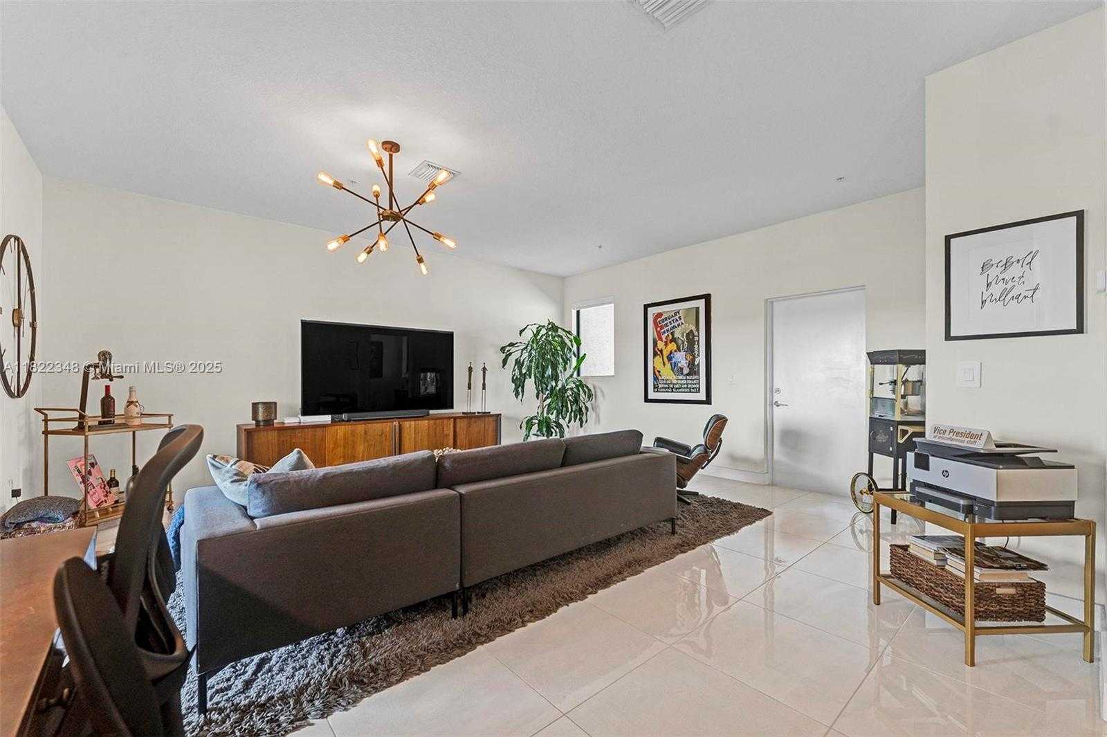 Small Image of 4690 NORTH WEST 84TH AVE, Doral Number 29