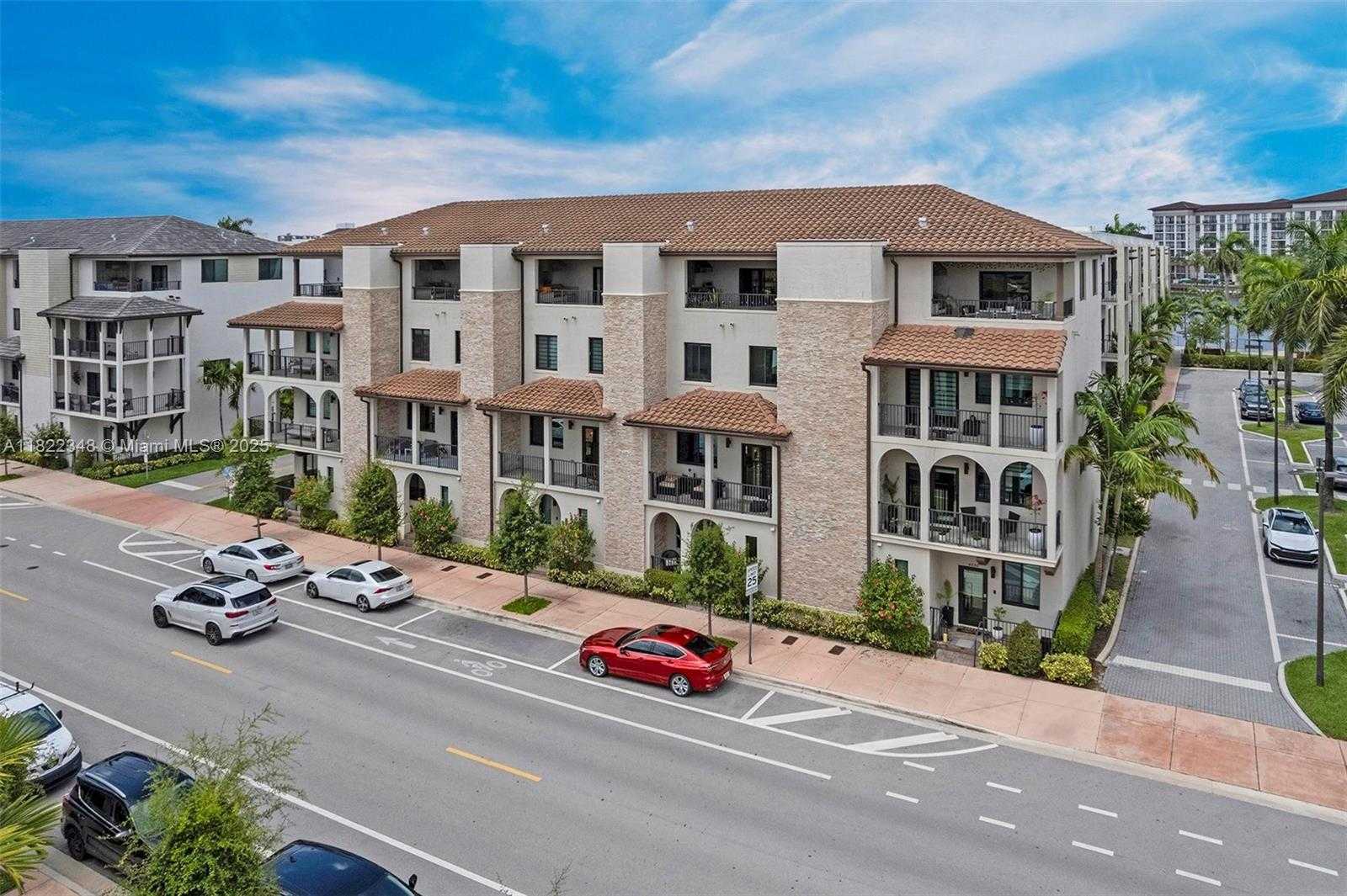 Small Image of 4690 NORTH WEST 84TH AVE, Doral Number 39
