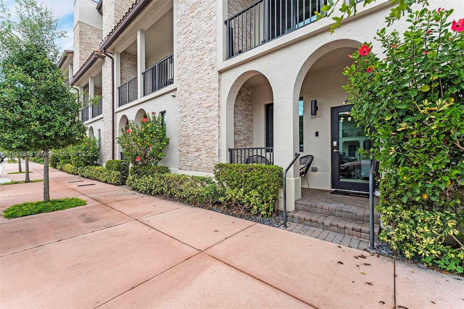 Small Image of 4690 NORTH WEST 84TH AVE, Doral Number 6