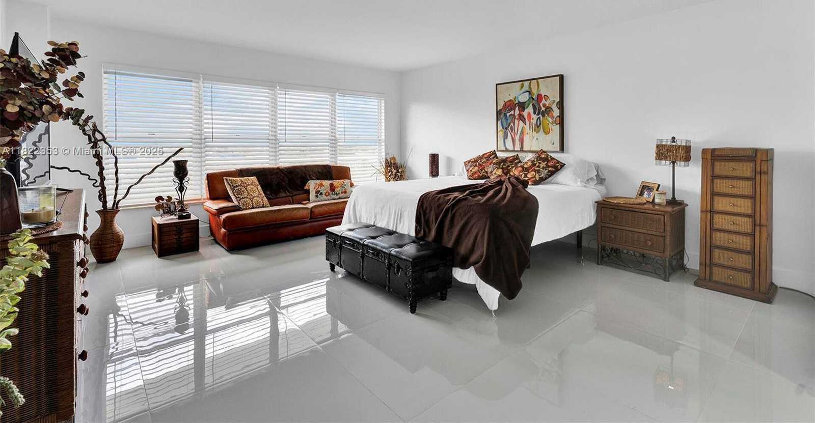 Small Image of 3900 GALT OCEAN DR #506, Fort Lauderdale Number 15