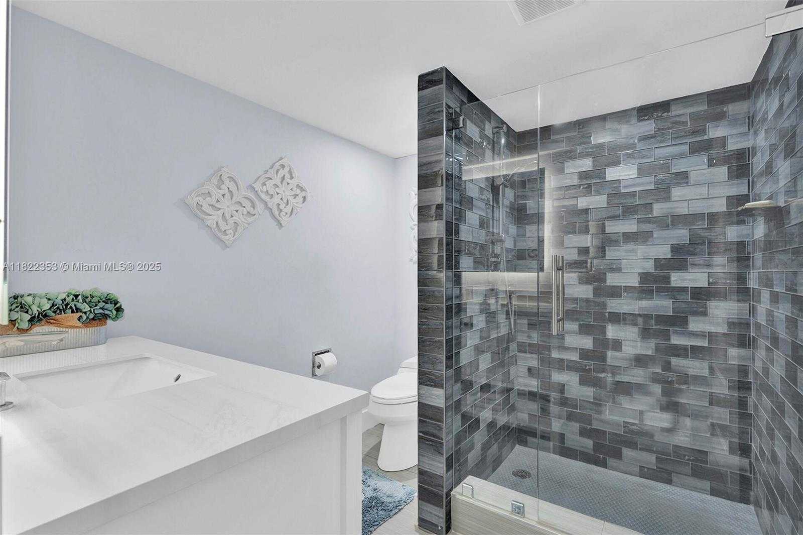 Small Image of 3900 GALT OCEAN DR #506, Fort Lauderdale Number 26