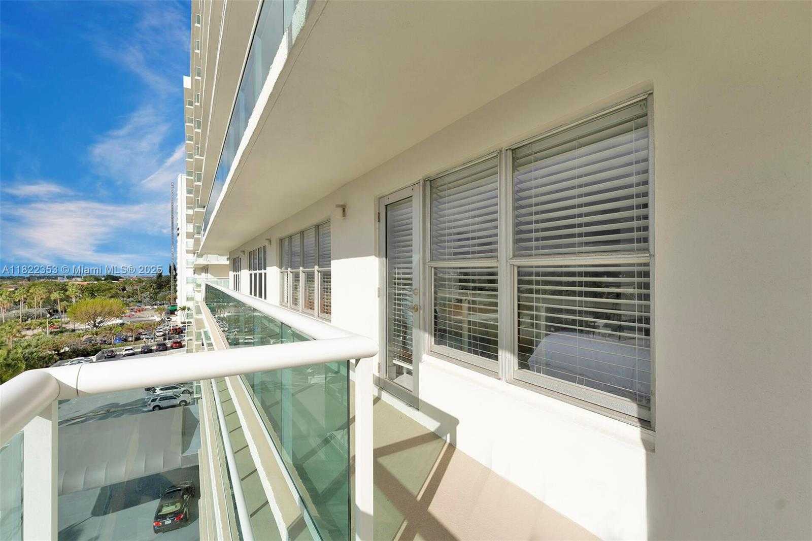 Small Image of 3900 GALT OCEAN DR #506, Fort Lauderdale Number 9