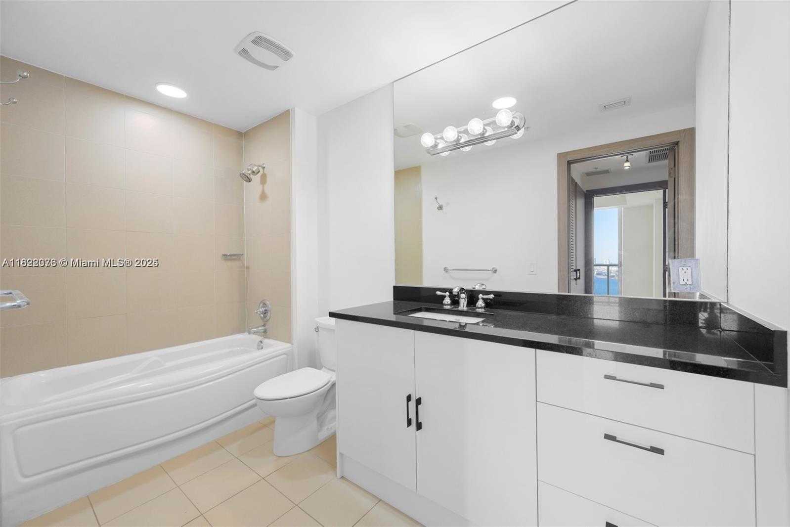 Small Image of 300 SOUTH BISCAYNE BLVD #T-2612, Miami Number 26