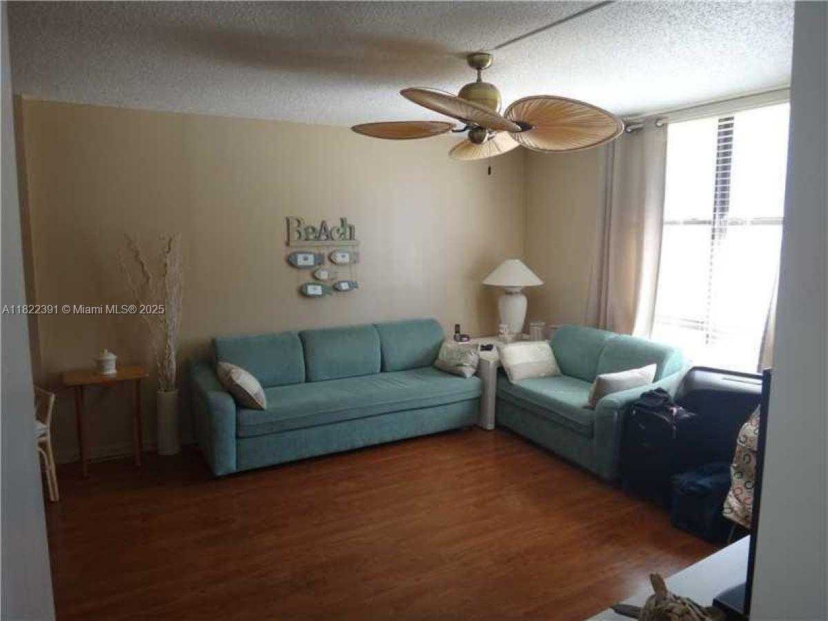 Small Image of 17600 NORTH BAY RD #N508, Sunny Isles Beach Number 9