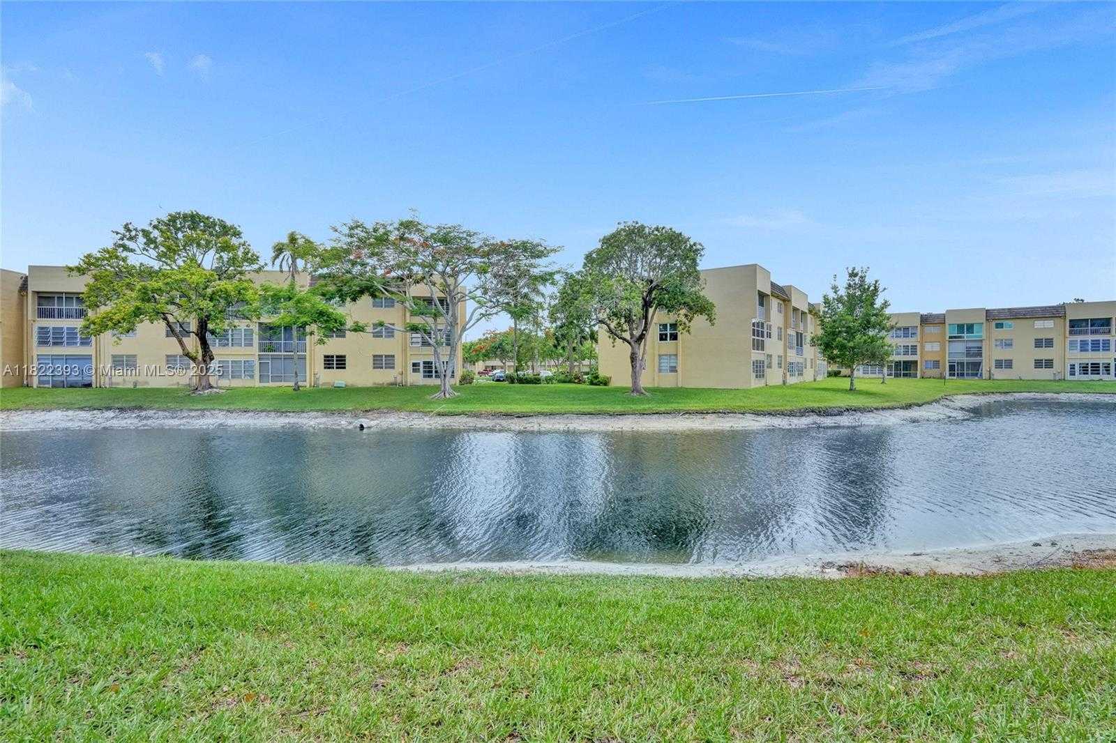 Small Image of 6300 NORTH WEST 62ND ST #108, Tamarac Number 34