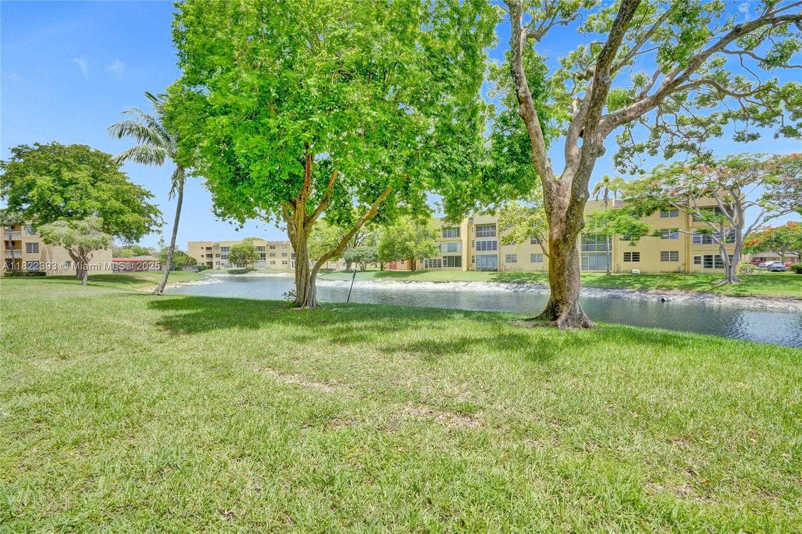 Small Image of 6300 NORTH WEST 62ND ST #108, Tamarac Number 37