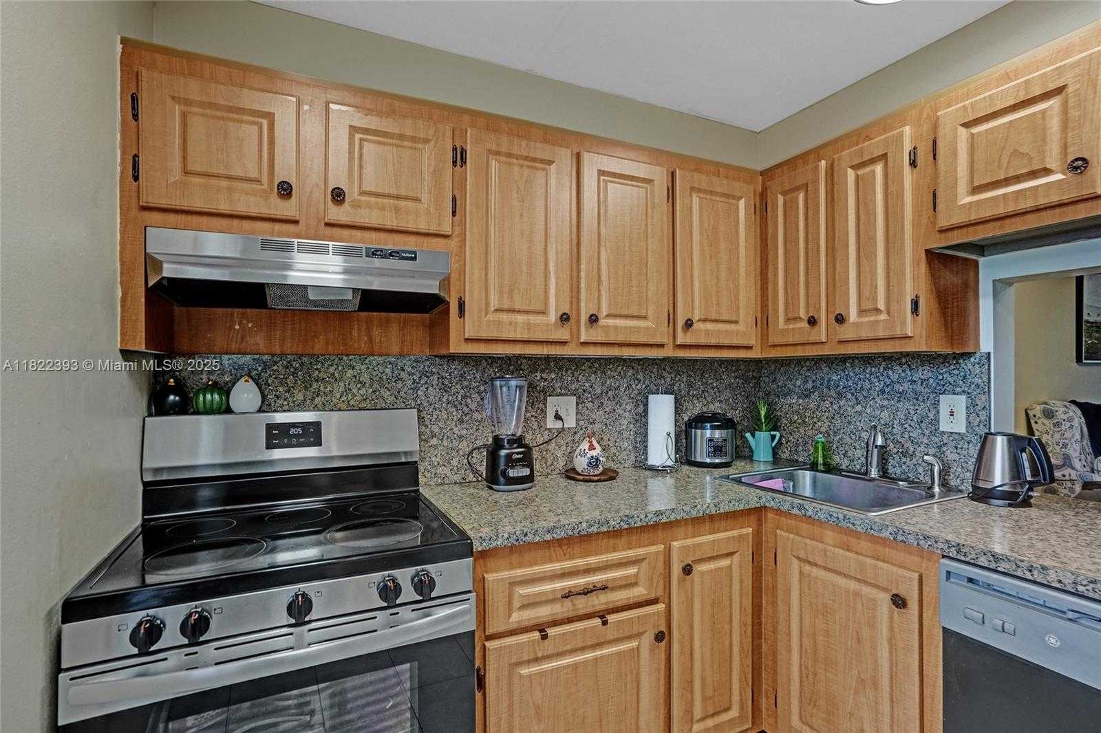 Small Image of 6300 NORTH WEST 62ND ST #108, Tamarac Number 6