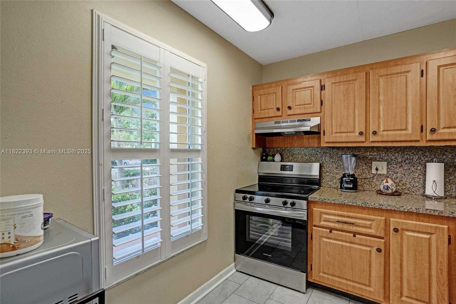 Small Image of 6300 NORTH WEST 62ND ST #108, Tamarac Number 9