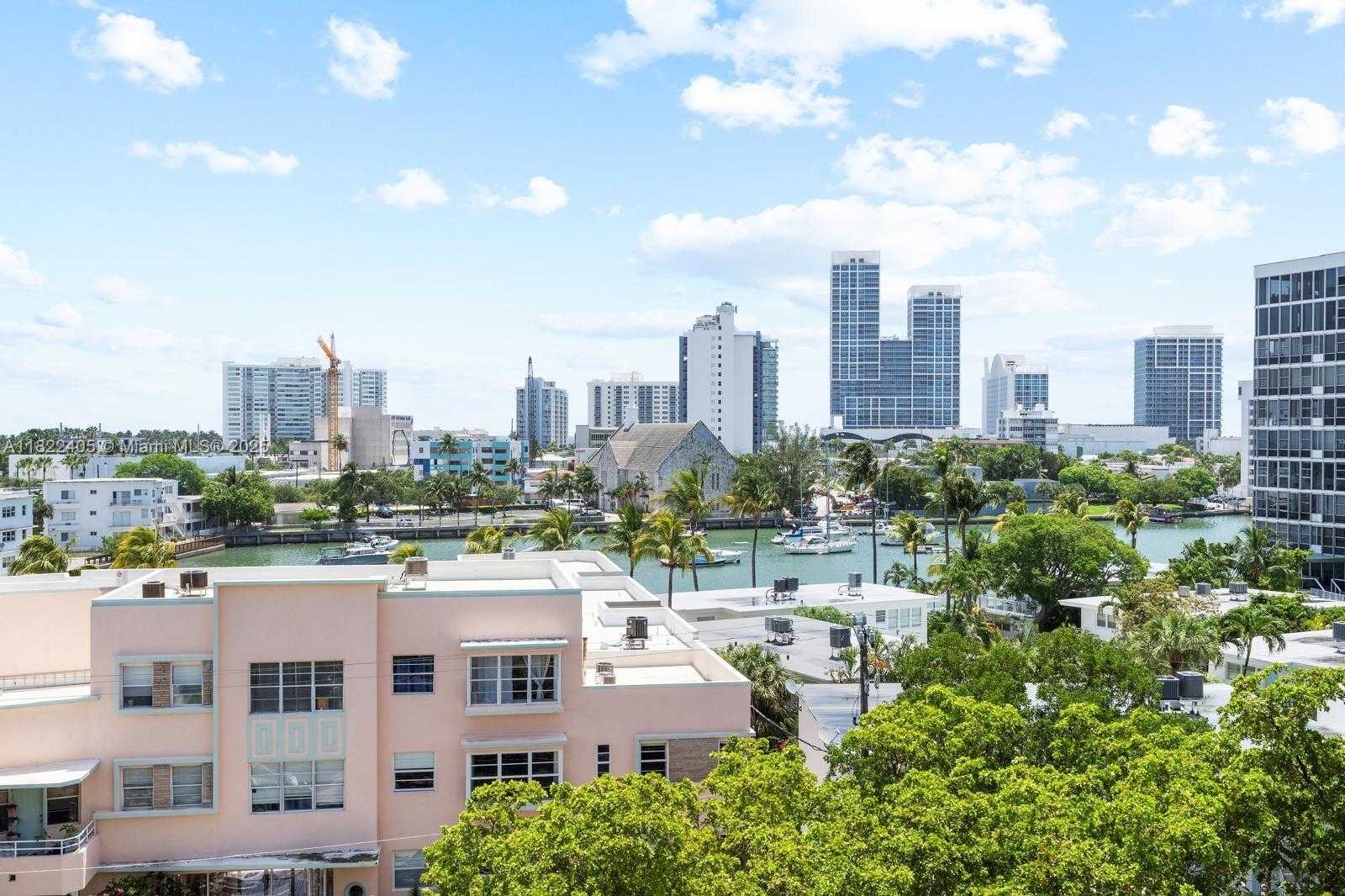 Small Image of 6900 BAY DR #6G, Miami Beach Number 29
