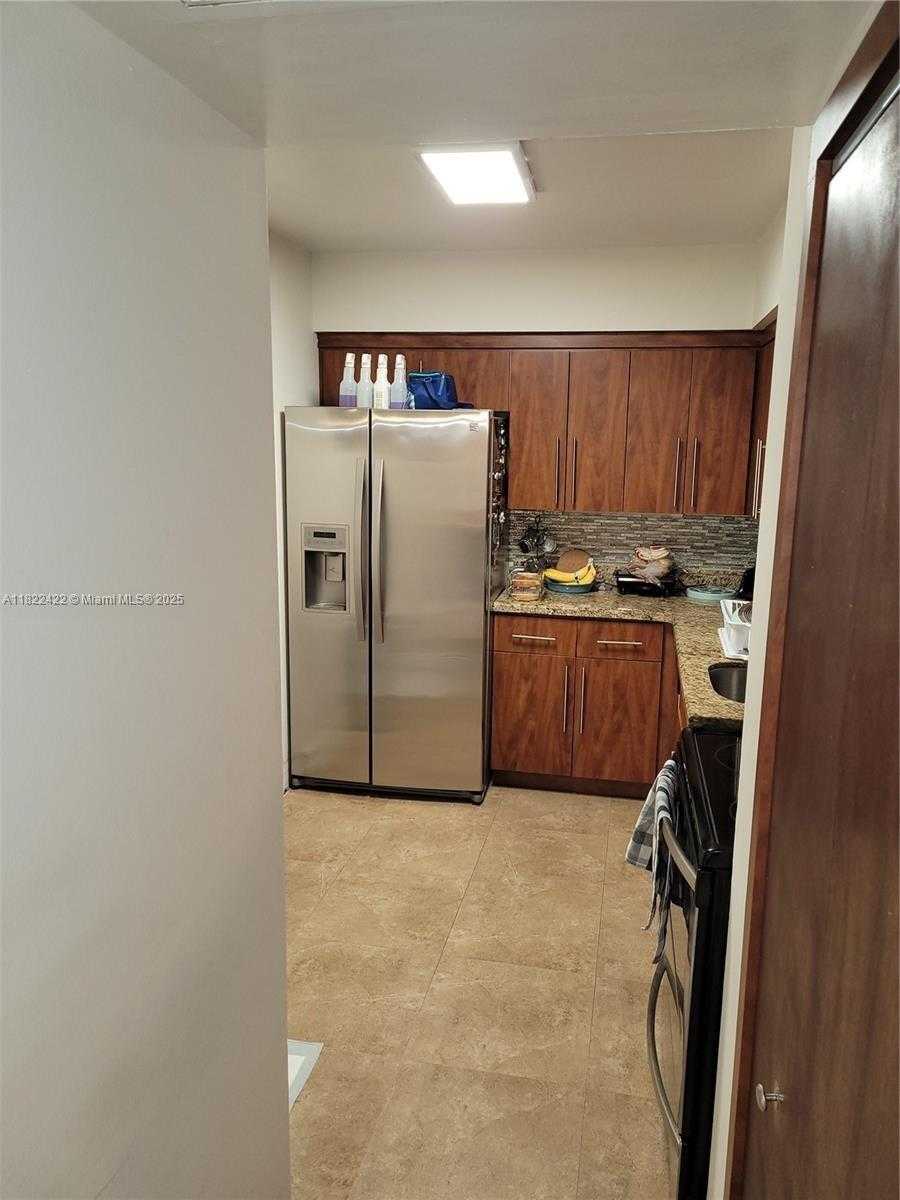 Small Image of 3300 NORTH EAST 192ND ST #1008, Aventura Number 3