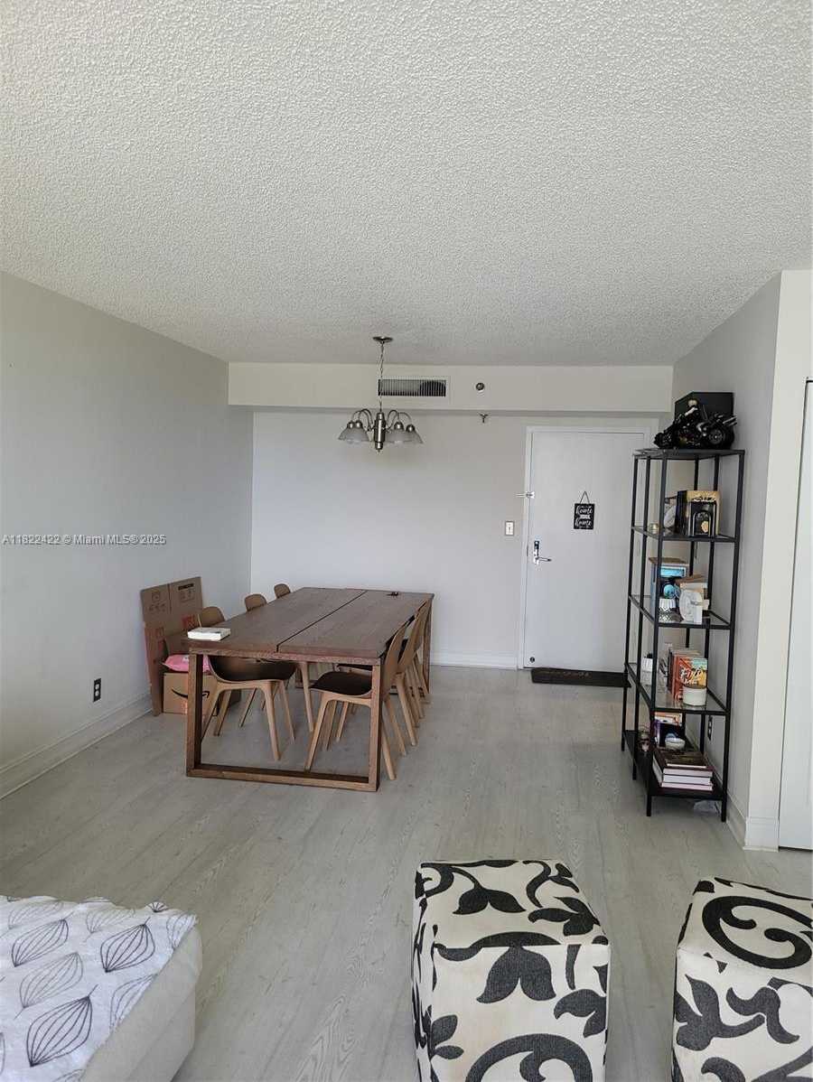 Small Image of 3300 NORTH EAST 192ND ST #1008, Aventura Number 5