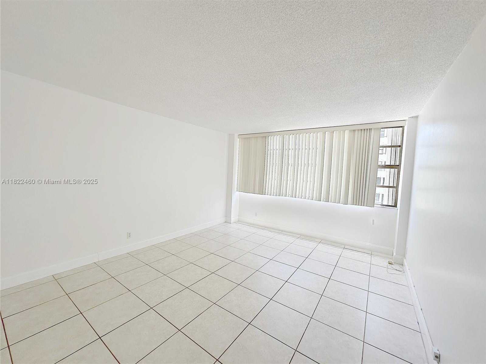 Small Image of Key Biscayne Number 7
